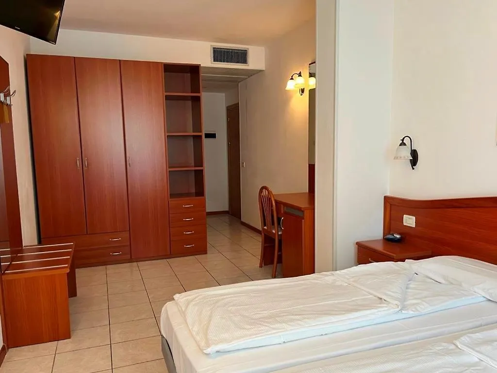 Hotel Florida Limone sul Garda 3*,