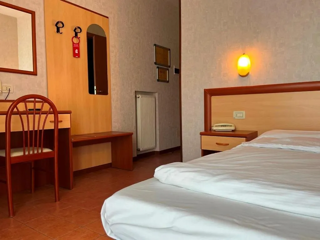 Hotel Florida Limone sul Garda Ιταλία